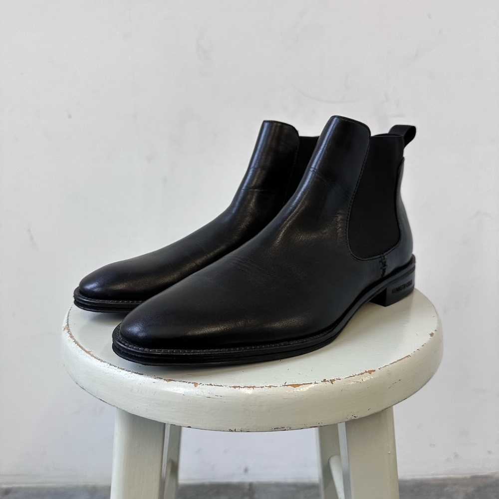 Kenneth Cole New York Tully Chelsea Boots men's 8